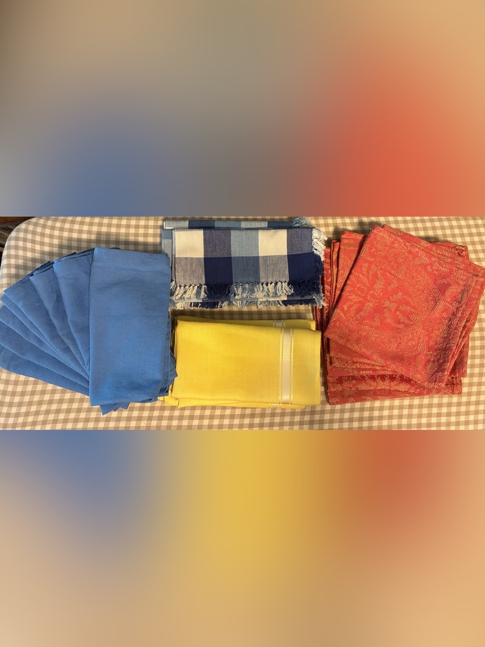Lot of 24 fabric napkins